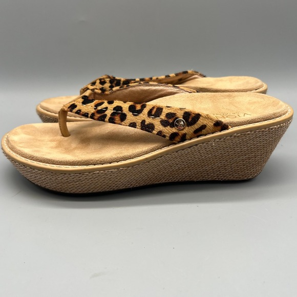 Vionic Grenada Leopard Calf Hair Wedge Sandals Orthaheel Tan Brown Women 8 - Picture 4 of 7